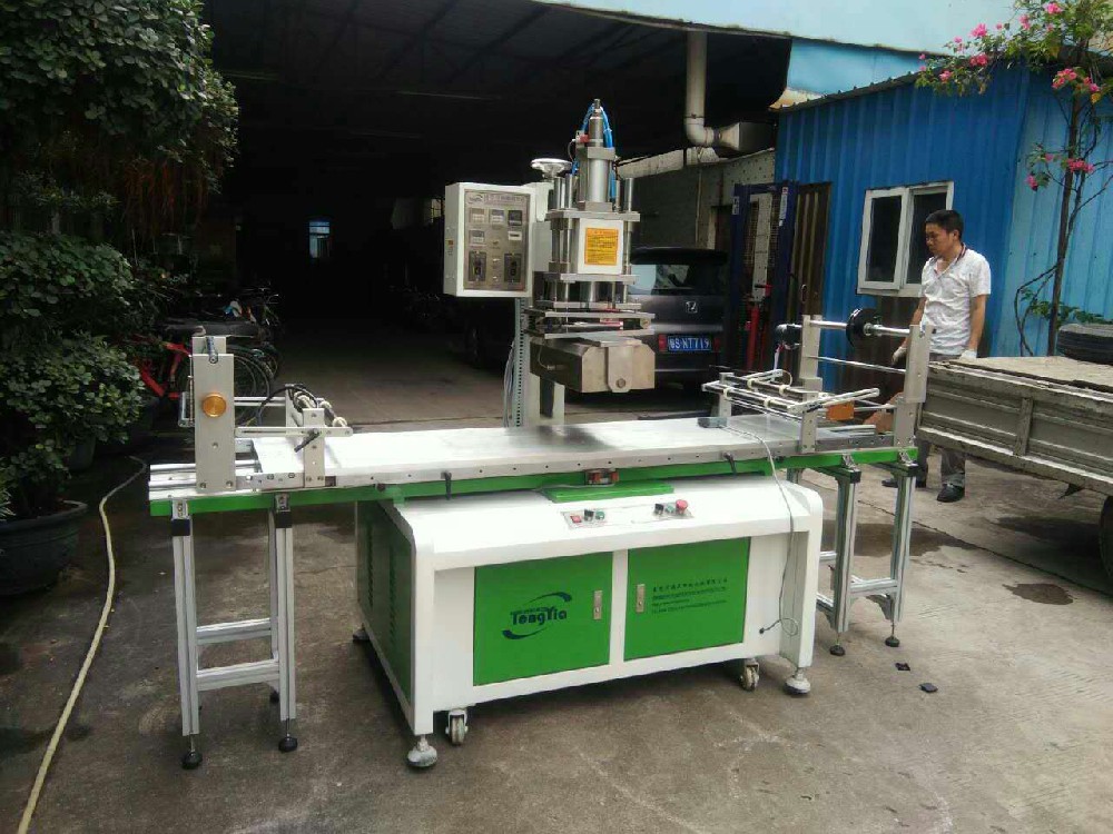 TYH-WS500MYC-9液壓式跑臺大平面熱轉(zhuǎn)印機(jī)